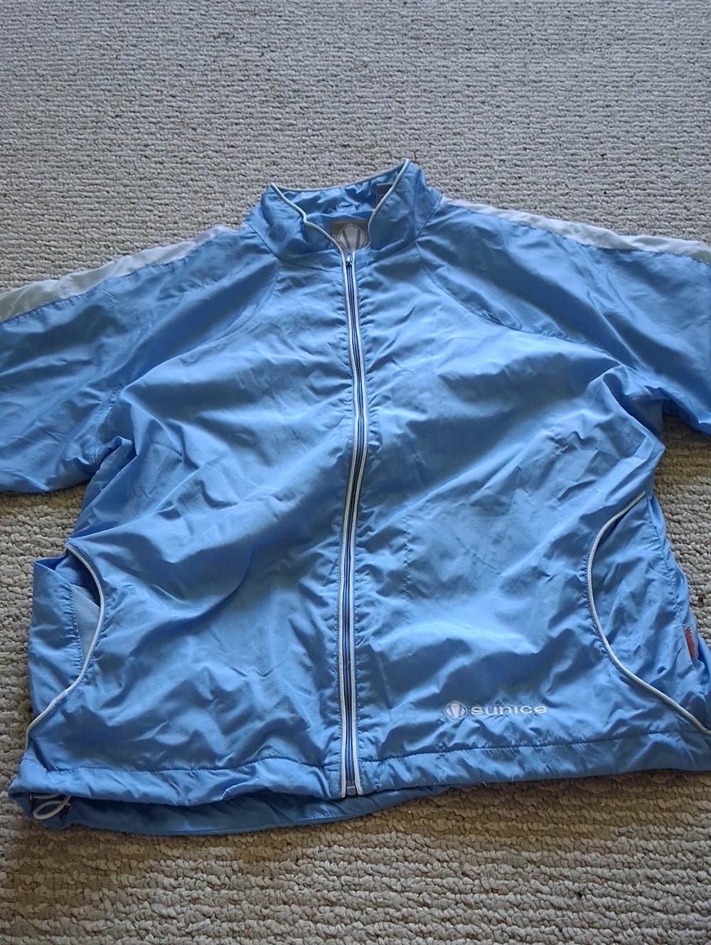Sunice Zip-Up Windbreaker with White Trim M